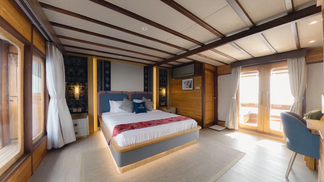 Open Trip 3D2N by LaMain Voyages 2 Luxury Phinisi