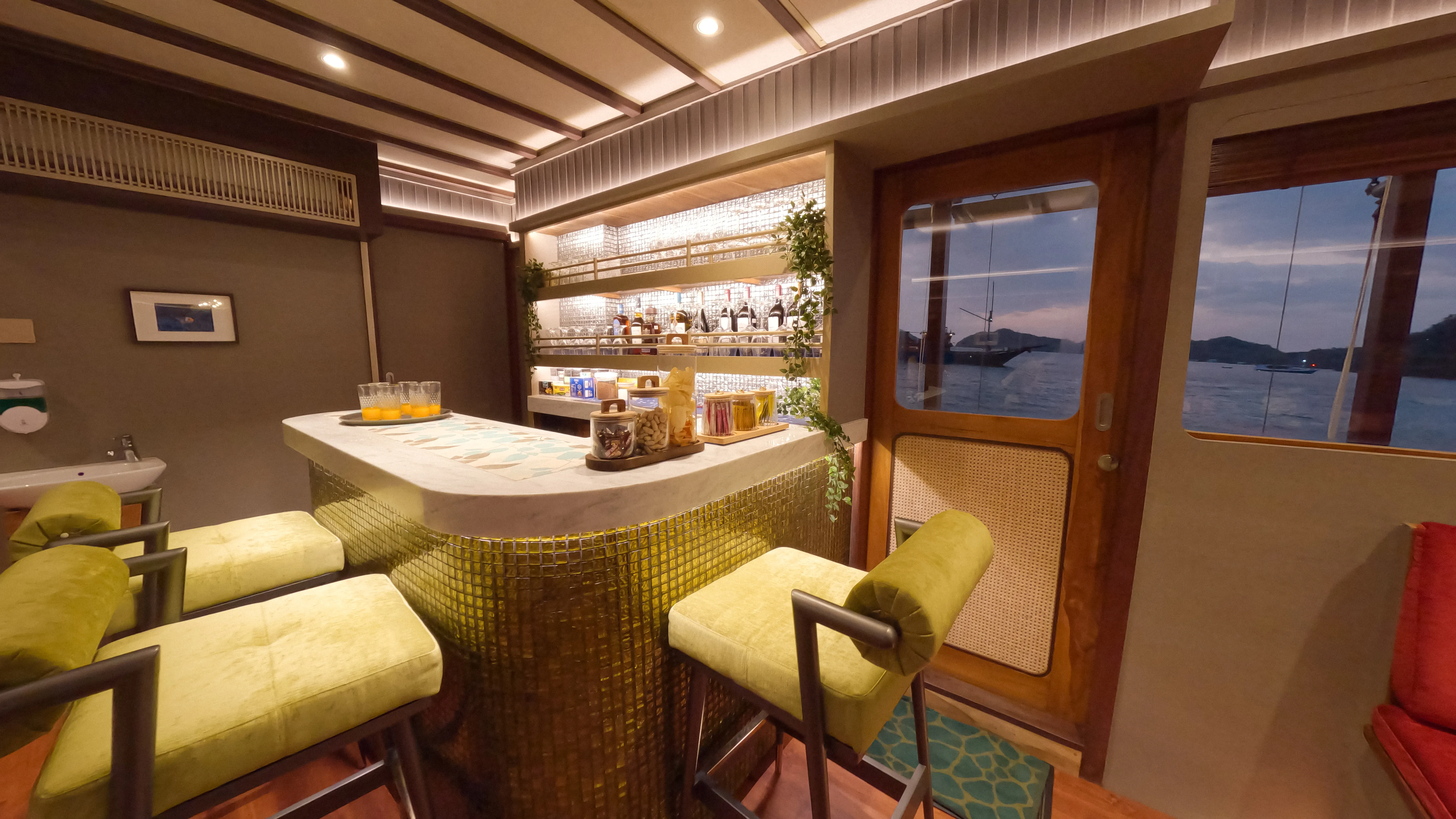 Private Trip by LaMain Voyages 2 Luxury Phinisi