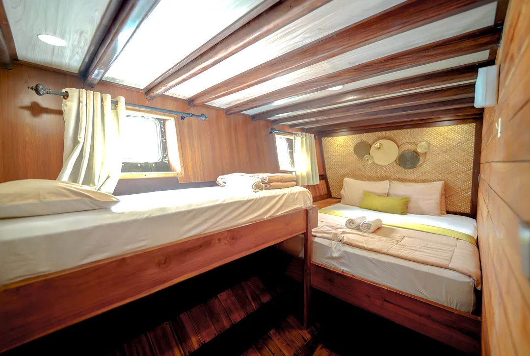 Private Trip by Yumana Luxury Phinisi